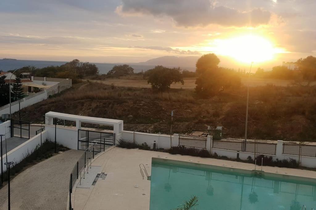 Appartamento Atico Con Piscina, Golf, Vistas Al Mar Torre de Benagalbon Esterno foto