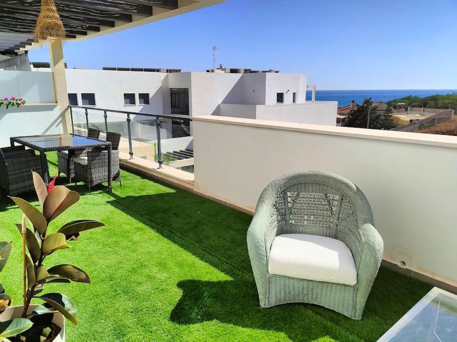 Appartamento Atico Con Piscina, Golf, Vistas Al Mar Torre de Benagalbon Esterno foto